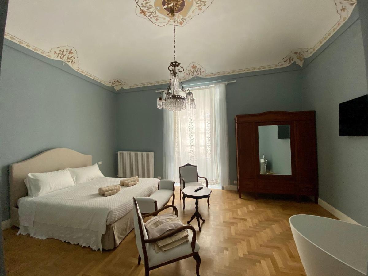Dimora Delle Maestranze Apartment Syracuse Bagian luar foto